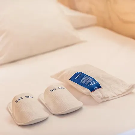 Colo Colo - Single Private Beds * San Sebastián