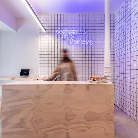 Hostel Colo Colo - Single Private Beds *