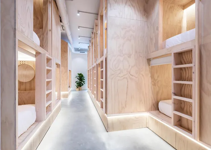 Colo Colo - Single Private Beds Vandrarhem