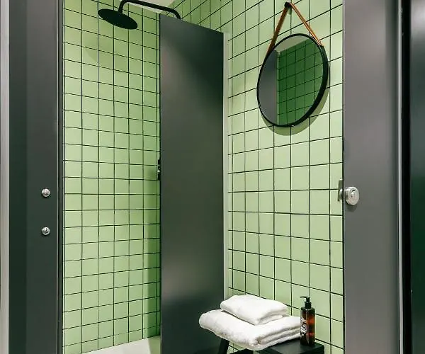 Colo Colo - Single Private Beds Hostel Σαν Σεμπαστιάν